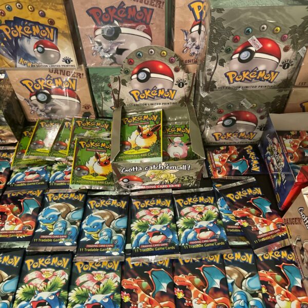 Vintage Pokemon Booster Packs (Jungle ,Fossil, Neo Discovery)